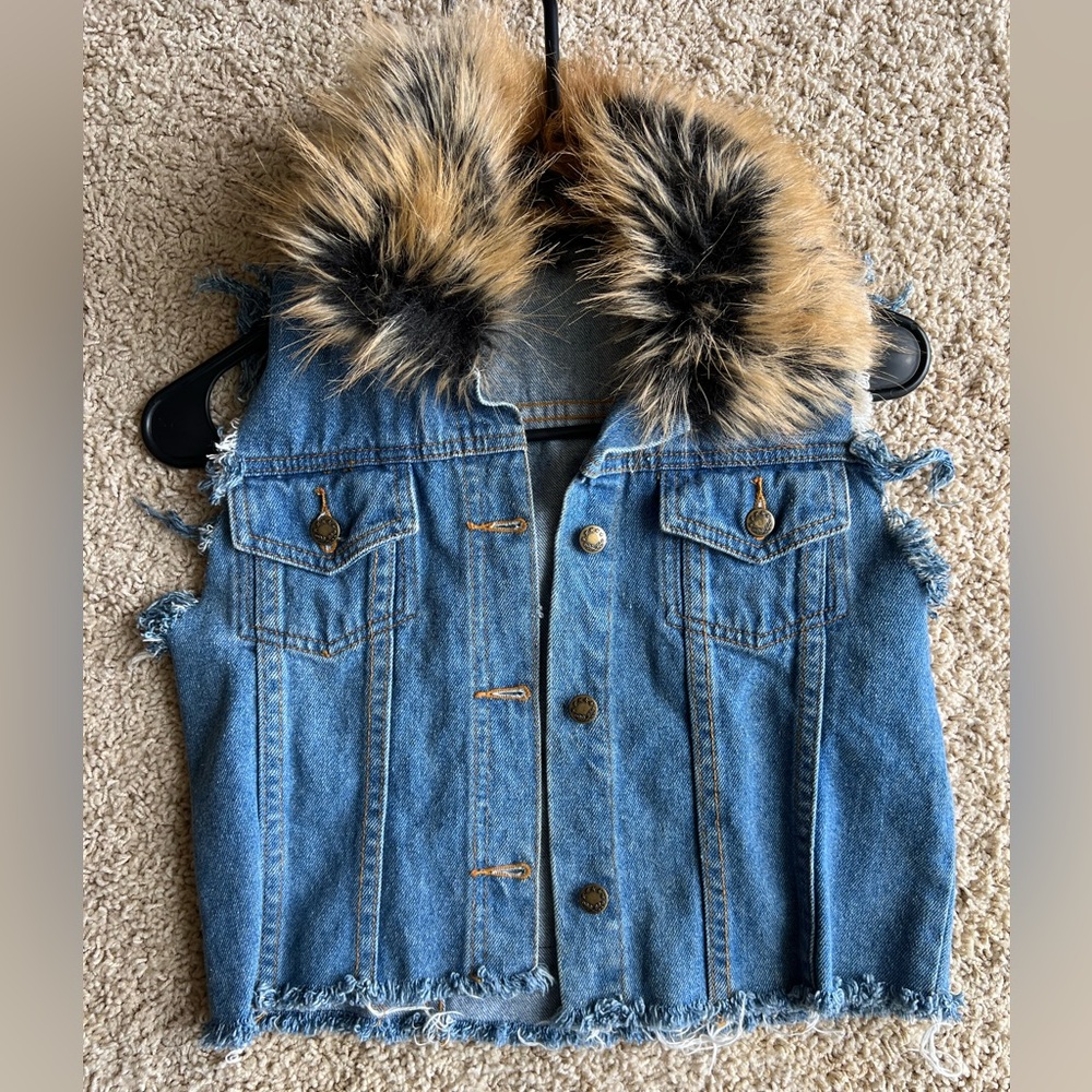 Rolling Stones Cropped Denim Vest with Faux fur Collar